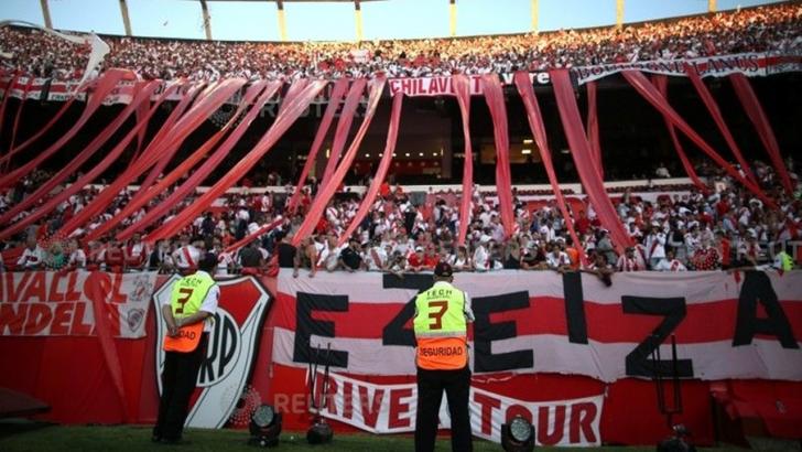 River Plate supporters